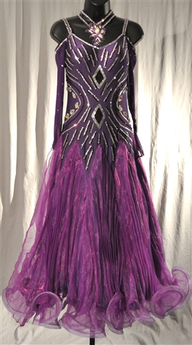 Elegant Purple Mesh Sleeves Pleaded Skirt Ballroom Dress