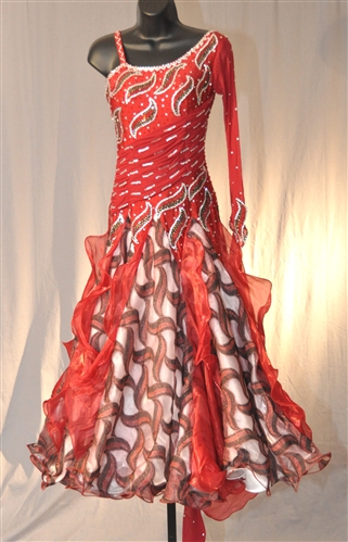 Elegant Burgundy Red Ballroom Dress