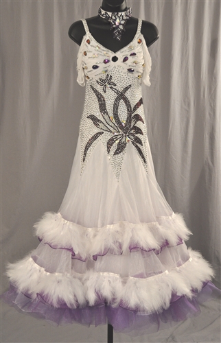 Princess Drop Shoulder Sleeves White Feather Ballroom Dress