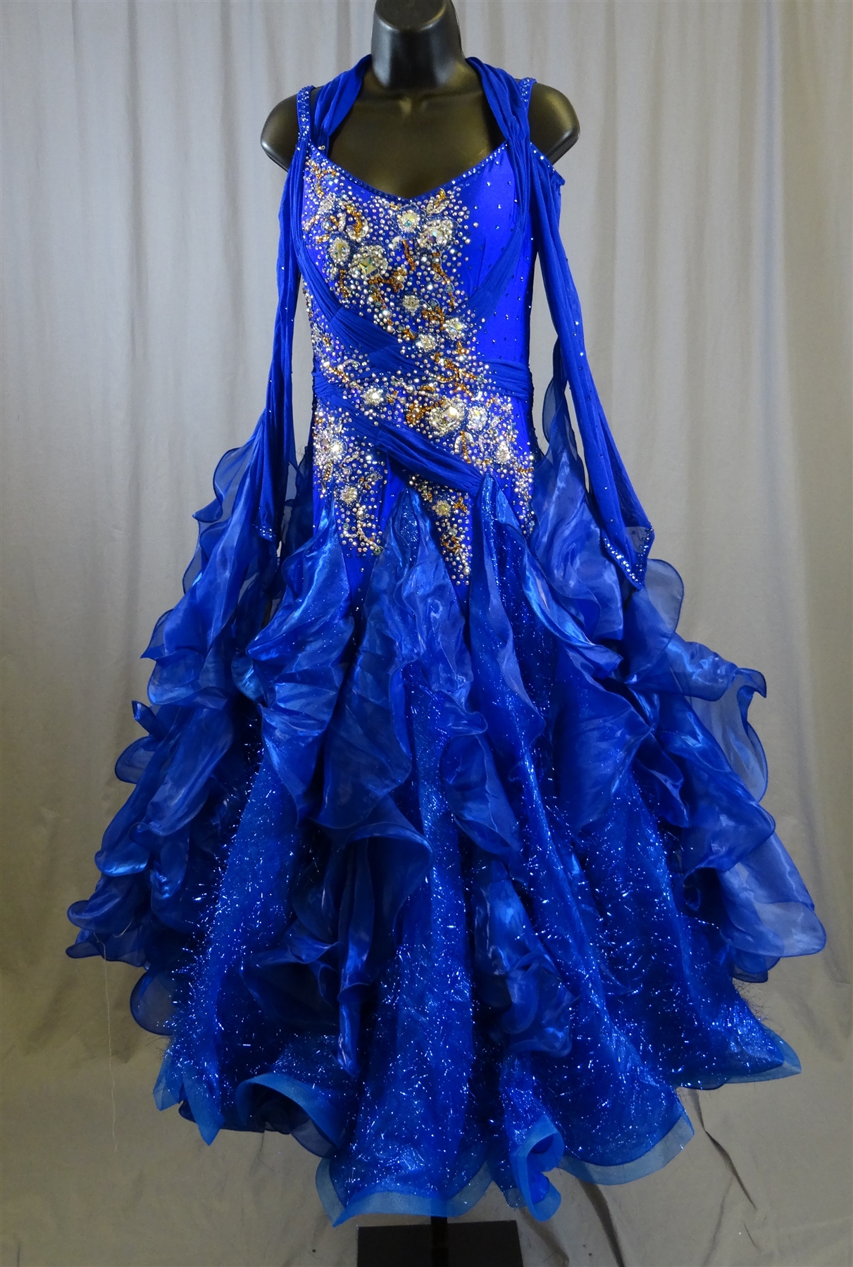 Elegant Royal Blue Long Sleeves Ballroom Dress